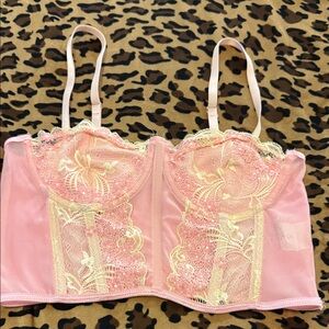 Elegant Pink Lace Bustier